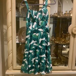 Tropical Green Leaf Print Dress Size Small
